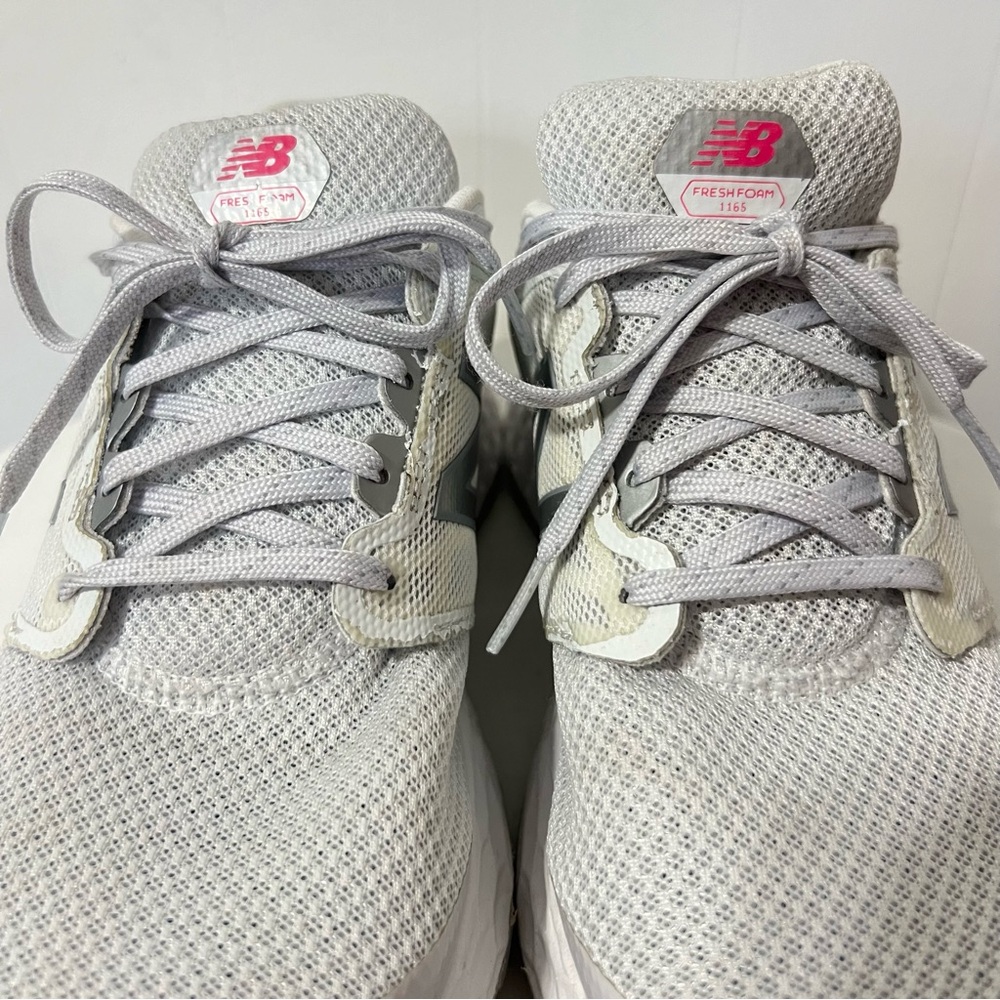 New Balance Fresh Foam Women's White Gray Running Athletic Sneakers Size 9.5 - Picture 6 of 15